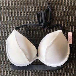 NWT Victoria’s Secret Bikini Top
